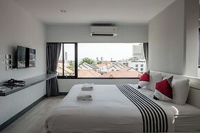 Area Place Hotel