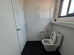 Area Place Hotel