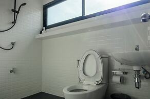 Area Place Hotel