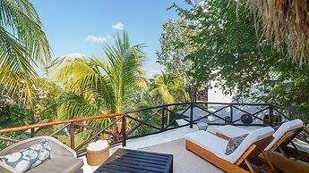 Azulea Bacalar Hotel & Spa - Lagoon Front