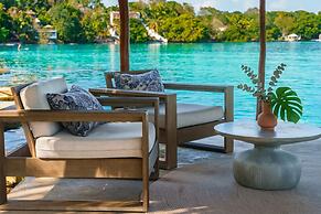 Azulea Bacalar Hotel & Spa - Lagoon Front