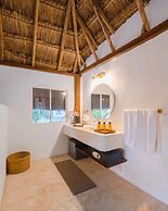 Azulea Bacalar Hotel & Spa - Lagoon Front