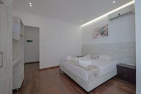 Vila Irdi