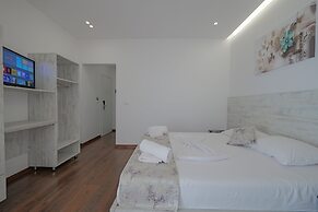 Vila Irdi