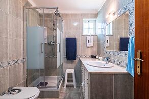 Villa Glamour by Portucasa