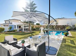 Villa Glamour by Portucasa