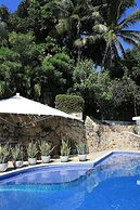 Casas del Acantilado