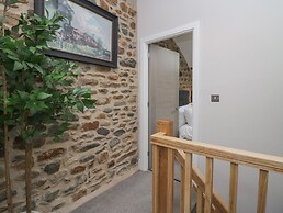 Howgill House