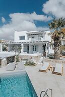 Mymykonos II Beachfront Villa