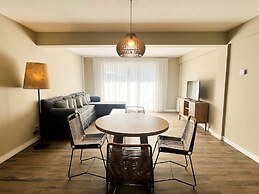 Guemes Apartments
