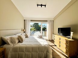 Guemes Apartments