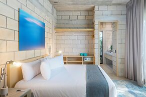 Hum Living Luxury Villas