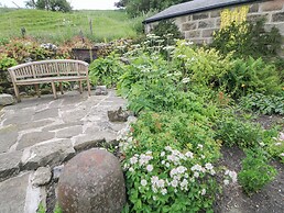 Tor Barn