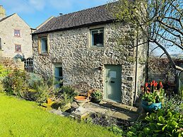 Tor Barn