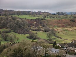 Tor Barn