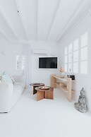 Mymykonos Beachfront Villa