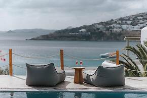 Mymykonos Beachfront Villa