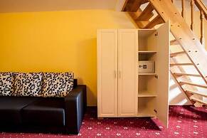 Hotel Extravagance