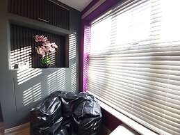 Liverpool City, Fairfield Duplex Suite