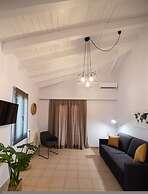 Drakatos Apartment 1B Z