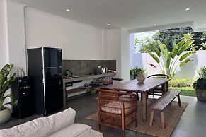 Villa Mood
