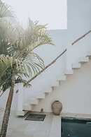 Villa Mood