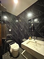Tuna Boutique Hotel