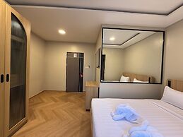Tuna Boutique Hotel