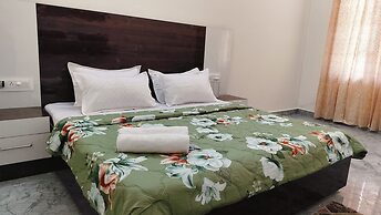 Baikunth Home Stays
