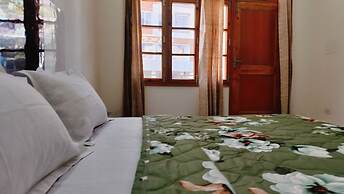 Baikunth Home Stays