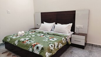 Baikunth Home Stays
