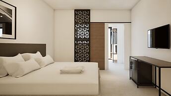 Aiora Aqua Resort