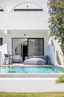 Aiora Aqua Resort