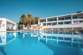Aiora Aqua Resort