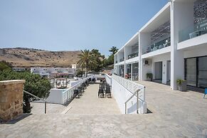 Aiora Aqua Resort