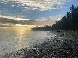 Green Coast Lodge