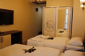 New Konak Hotel
