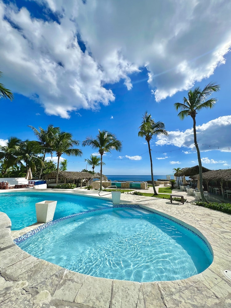Tritón Hotel Boutique & Restaurant