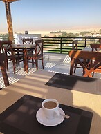 Farida Palace