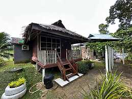 Resort D'Rumah Bonda River View