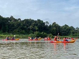 Resort D'Rumah Bonda River View