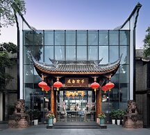 CD YUEN CHI