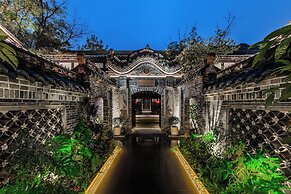 CD YUEN CHI