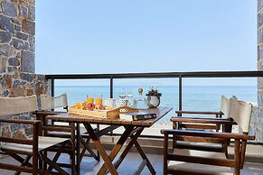 Creteco Hotel & Suites