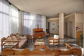 Creteco Hotel & Suites