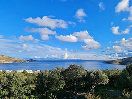 Tilos Villa