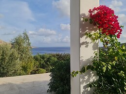 Tilos Villa