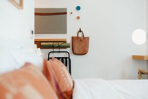Shada Hotels Jumeirah Gardens