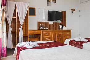 Omah Ulfah Homestay