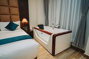 Dees Boutique Hotel